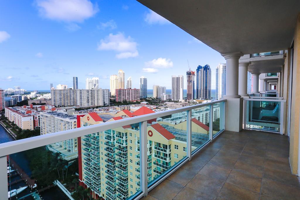 Sunny Isles Vacations Apartment Sunny Isles Beach Exterior photo